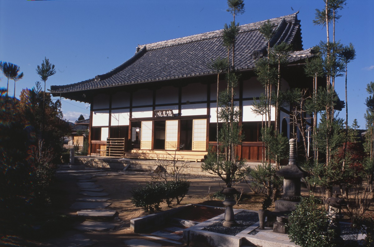 総見院　本堂